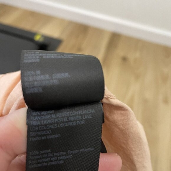 AllSaints Prospect Long Sleeve Button Down Shirt Peach Pink Men's size Small - Picture 8 of 8